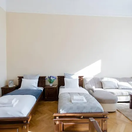 Central Bright And Spacious With 3 Апартаменты *