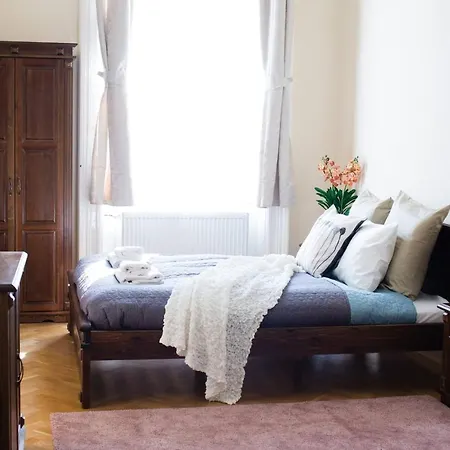 Appartamento Central Bright And Spacious With 3